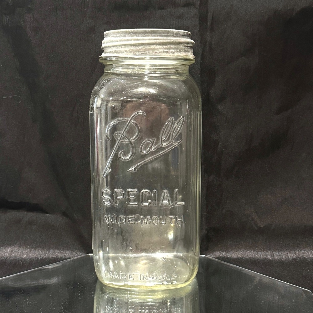 Vintage Ball Special Wide Mouth Half Gallon Mason Jar 64oz Ribbed Glass Zinc Lid
